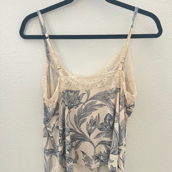 SOMA | Matching blue floral cami & short set. - Picture 6 of 8